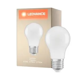 Op = Op Ledvance Classic LED E27 Peer Mat 4.9W 470lm - 827 Zeer Warm Wit | Vervangt 40W